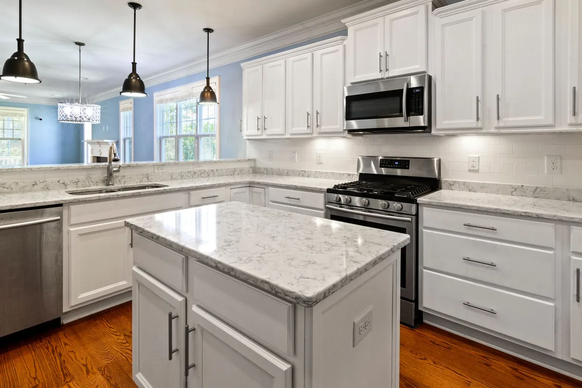 Filth & Squalor Cleanup in Arlington Heights, Riverside, CA